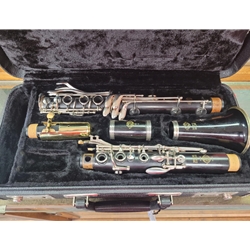 SERIES10EX Selmer Professional Clarinet