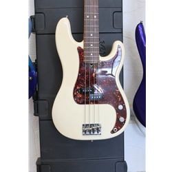 USAPBASS USA Fender Percision Bass